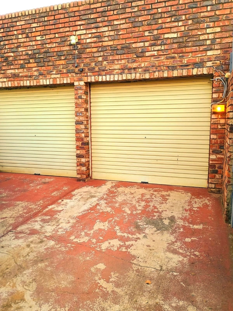 3 Bedroom Property for Sale in Safari Gardens North West